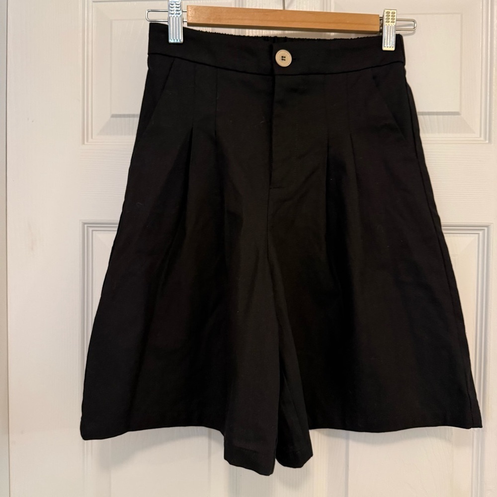 EUC Cider Linen-blend Mid Rise Solid Shorts